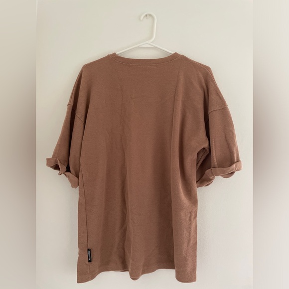 Playboy x Missguided Nude Camel Lifestyle Waffle Oversized T Shirt - Picture 3 of 4